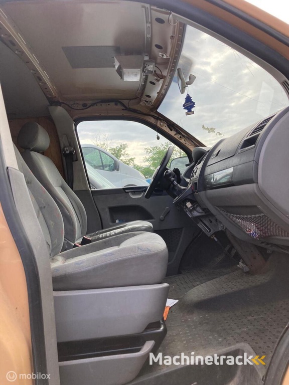 Volkswagen Transporter 2.5 TDI LANG 340 MOTOR DEFEKT