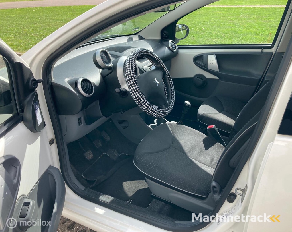 Peugeot 107 1.0-12V 5-DEURS AIRCO EURO 5