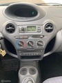 Minituur van Toyota Yaris 1.3 16V VVT-i 5-DEURS AIRCO DEALER ONDERHOUDEN