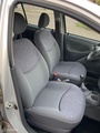 Minituur van Toyota Yaris 1.3 16V VVT-i 5-DEURS AIRCO DEALER ONDERHOUDEN