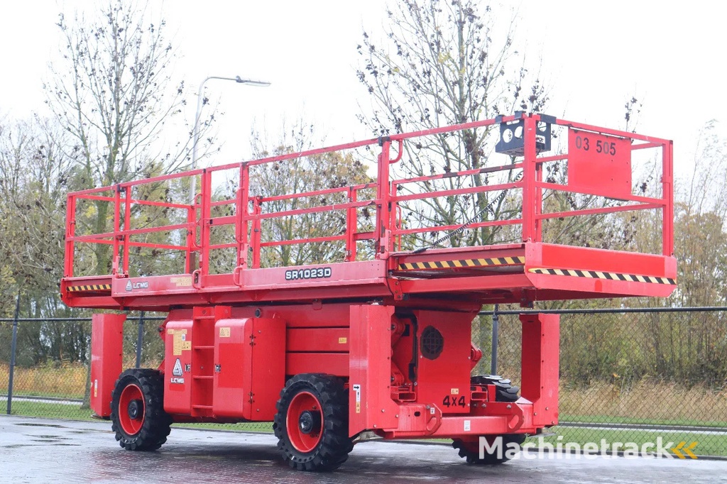 LGMG SR1023D | 12 METER | 1.100 KG