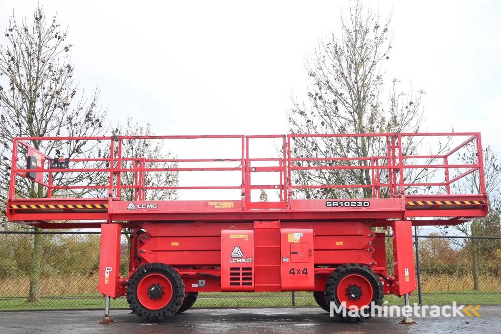 LGMG SR1023D | 12 METER | 1.100 KG