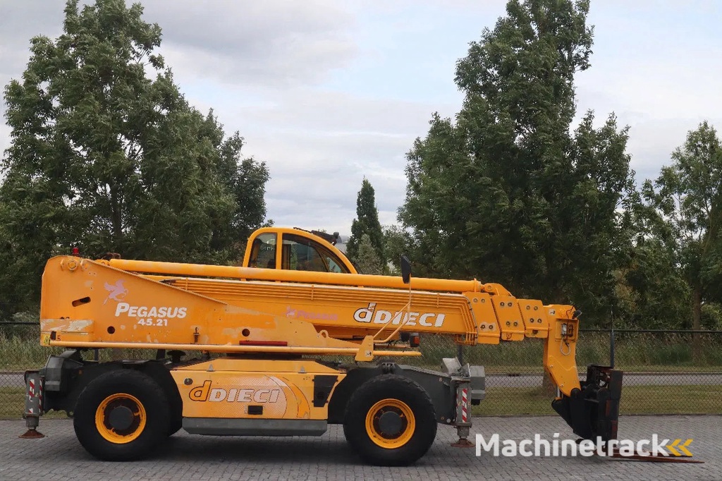 Dieci PEGASUS 45.21 | FORKS | WINCH | LOW HOURS