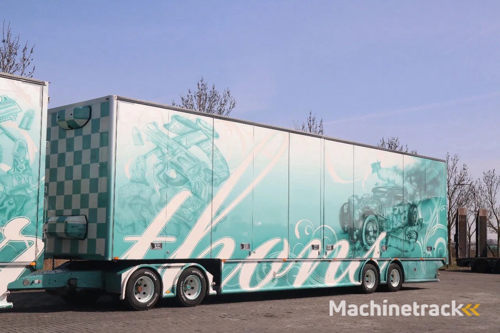 Scania R560 V8 R560 | BERTHONS HOT ROD | CUSTOM SPECIAL TRUCK