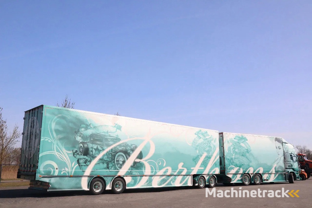 Scania R560 V8 | BERTHONS HOT ROD | CUSTOM SPECIAL TRUCK