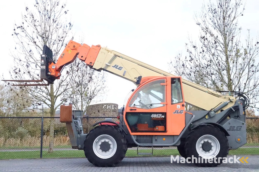 JLG 4017 PS | FORKS | GOOD TIRES