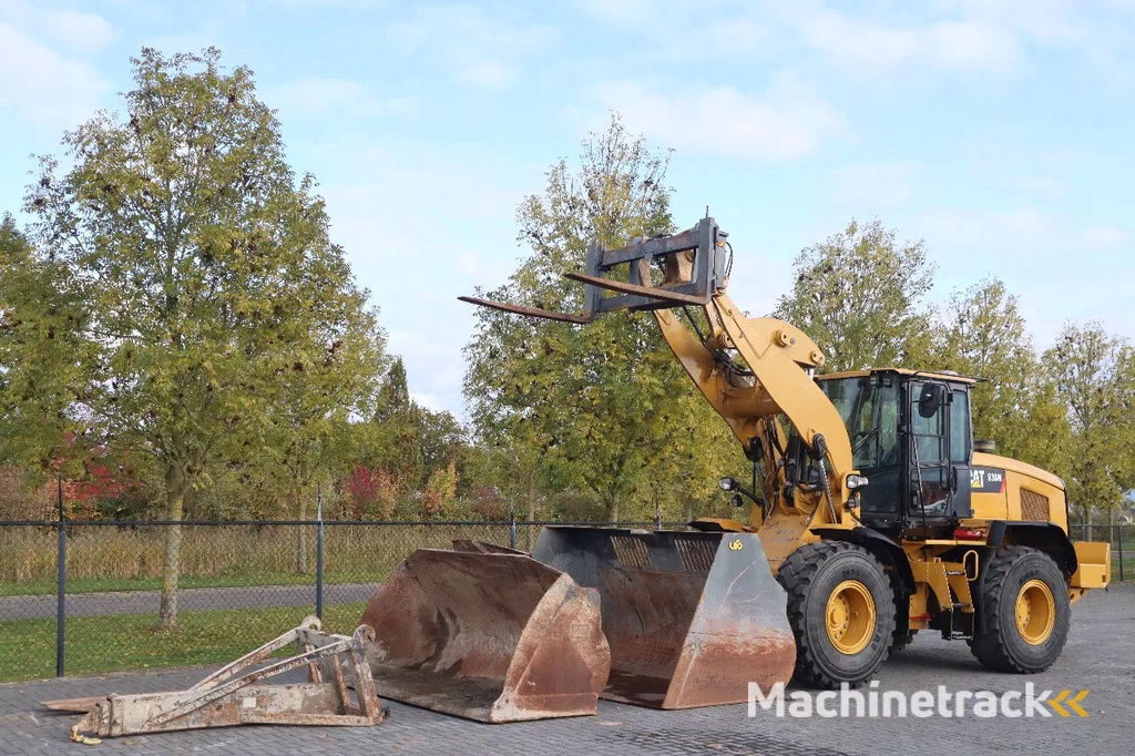 Caterpillar 938 M | 2X BUCKET | JIB | FORKS | BSS | GOOD CONDITION