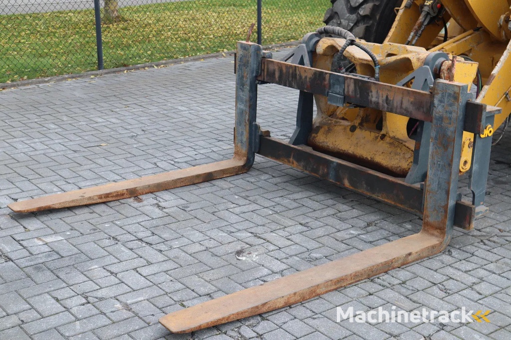 Caterpillar 938 M | 2X BUCKET | JIB | FORKS | BSS | GOOD CONDITION