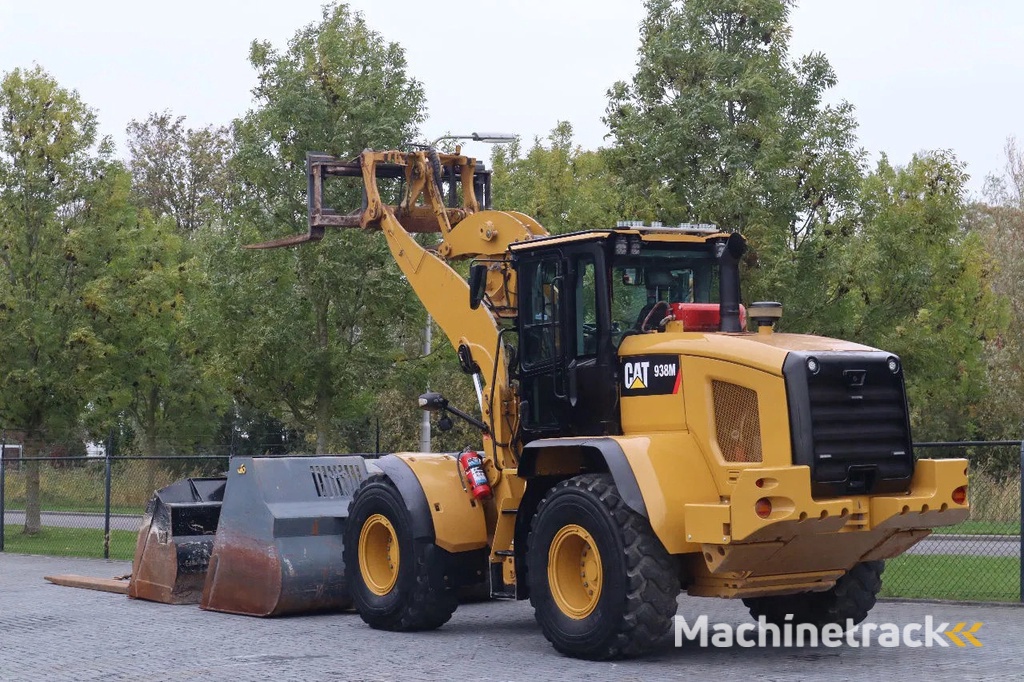 Caterpillar 938 M | 2X BUCKET | JIB | FORKS | BSS | GOOD CONDITION