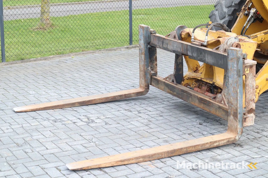 Caterpillar 938 M | 2X BUCKET | JIB | FORKS | BSS | GOOD CONDITION