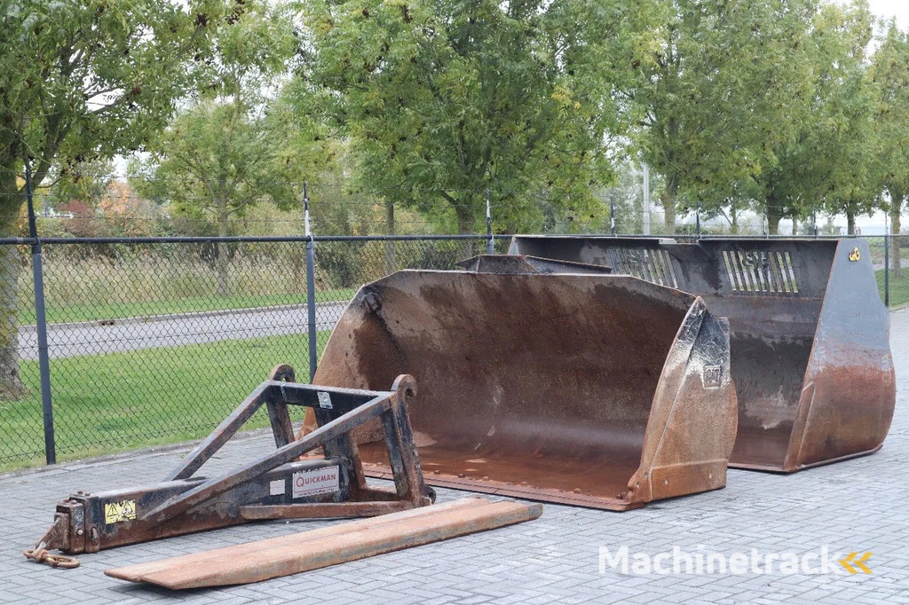 Caterpillar 938 M | 2X BUCKET | JIB | FORKS | BSS | GOOD CONDITION