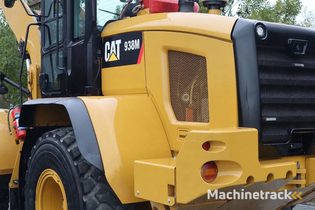 Caterpillar 938 M | 2X BUCKET | JIB | FORKS | BSS | GOOD CONDITION