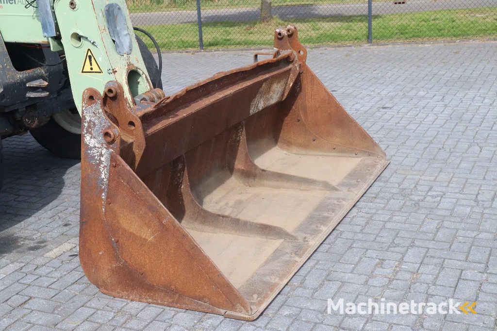 Kramer ALLRAD 4009 | 4 TON | 9 METER | FORKS | BUCKET