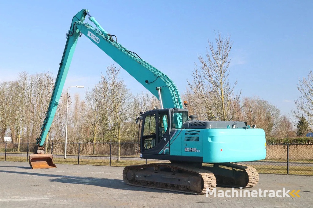 Kobelco SK260 NLC -10E | 18.5 METER LONG REACH | TILT BUCKET