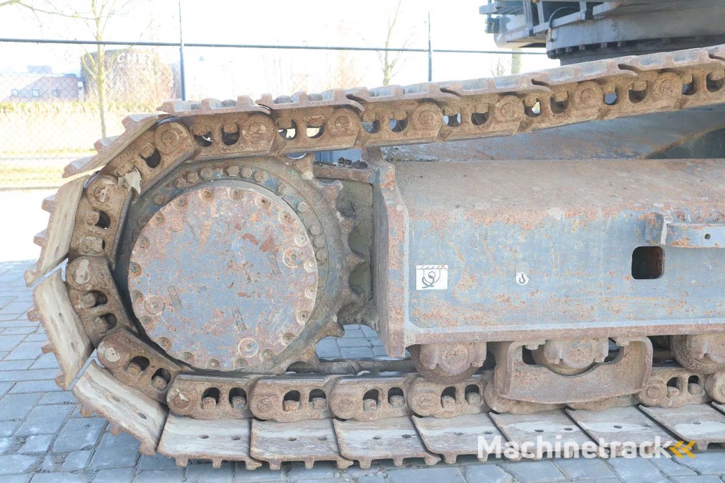 Kobelco SK260 NLC -10E | 18.5 METER LONG REACH | TILT BUCKET