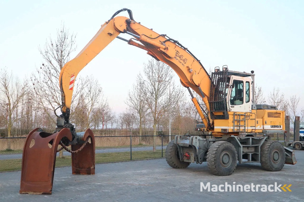 Liebherr A944 B HD | LOG GRAPPLE | HOLZGREIFER | TIMBER