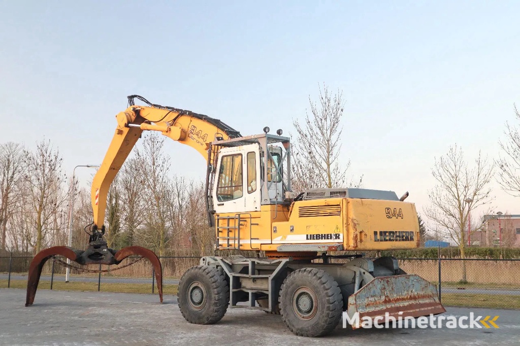 Liebherr A944 B HD | LOG GRAPPLE | HOLZGREIFER | TIMBER