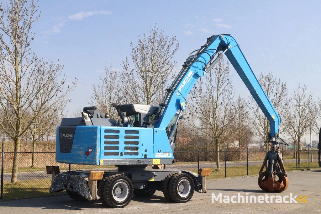 Fuchs MHL 320 | PEEL GRAB | UMSCHLAG | GOOD TIRES