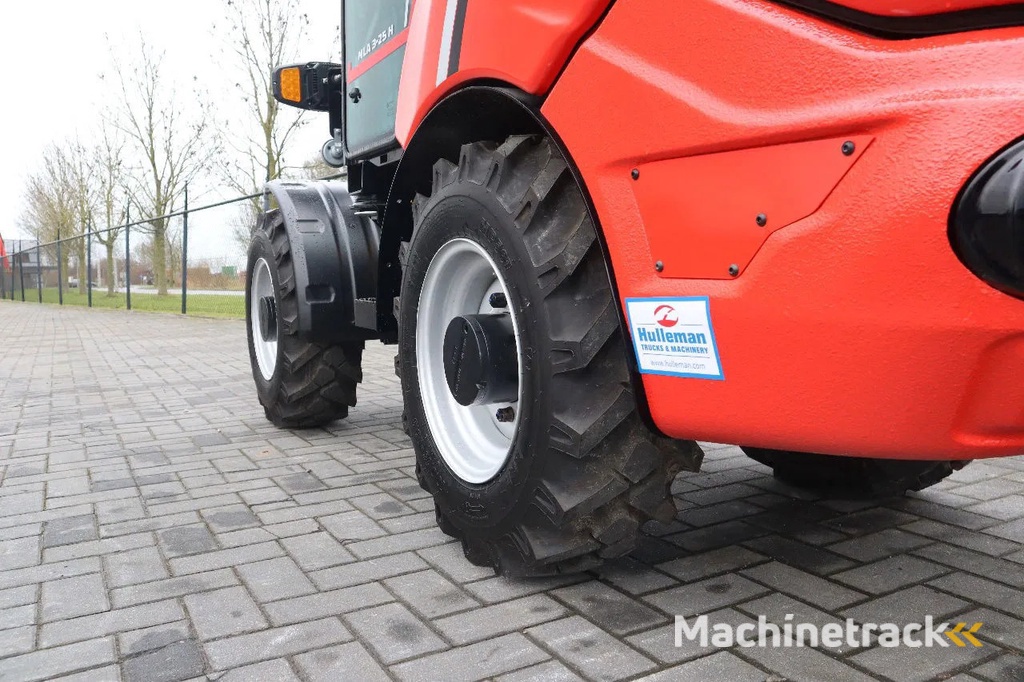 Manitou MLA 3-25 H | BUCKET | QUICK COUPLER | NEW UNUSED