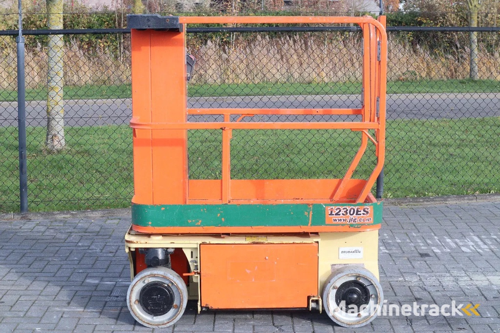 JLG 1230 ES | 5.6 METER | 230 KG