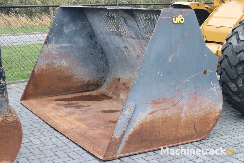 Caterpillar 938 M | 2X BUCKET | JIB | FORKS | BSS | GOOD CONDITION