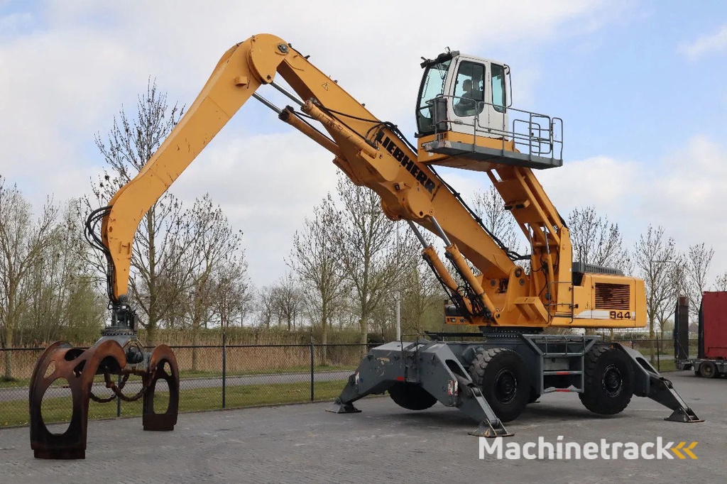 Liebherr A944 C HD | LOG GRAPPLE | HOLZGREIFER | TIMBER