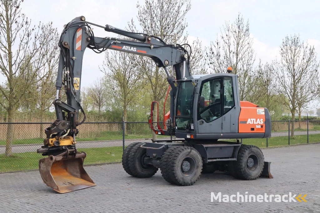 Atlas 160W | ROTOTILT | GRIPPER | BUCKET | DOZER BLADE