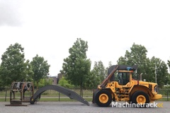 volvo-l180-f-hl-high-lift-log-stacker-holz-grapple