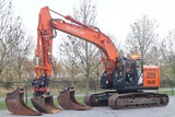 Miniaturansicht von Hitachi ZX225 USRLC-6 | ROTOTILT | 3X BUCKET | TOPCON 3D MC GPS