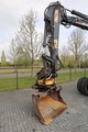 Minituur van Atlas 160W | ROTOTILT | GRIPPER | BUCKET | DOZER BLADE
