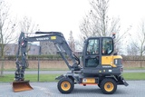 Minituur van Volvo EW60E | DEMO | 30 KM/H | ROTOTILT + GRIPPER | BUCKET