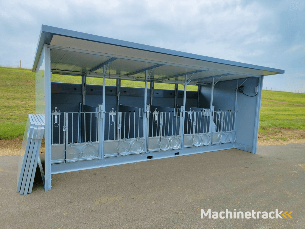 kalverboxen. kalverhok. kalverhokken. kalverbox. Eenlingbox. Eenlingboxen. Kalverenhuisvesting. Kalverenhut. Kalverhut. Kalvereenlingbox. Kalverhuisvesting. Kalverenhuisvesting. Kalveren. Jongvee