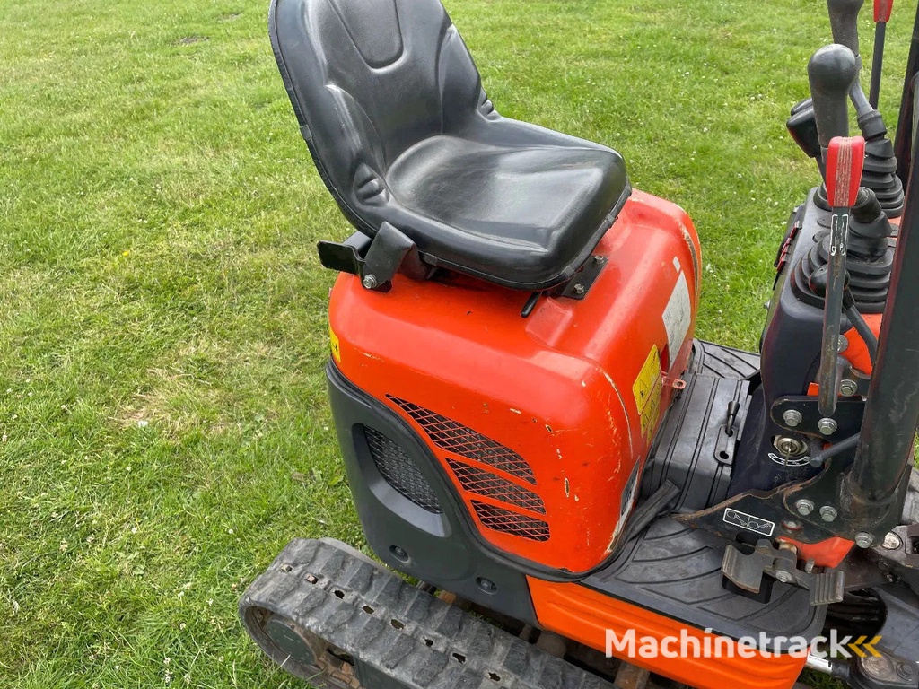 Kubota graafmachine U10-3 minigraver 3 cill kubota 2021 met 1030 uur CW00