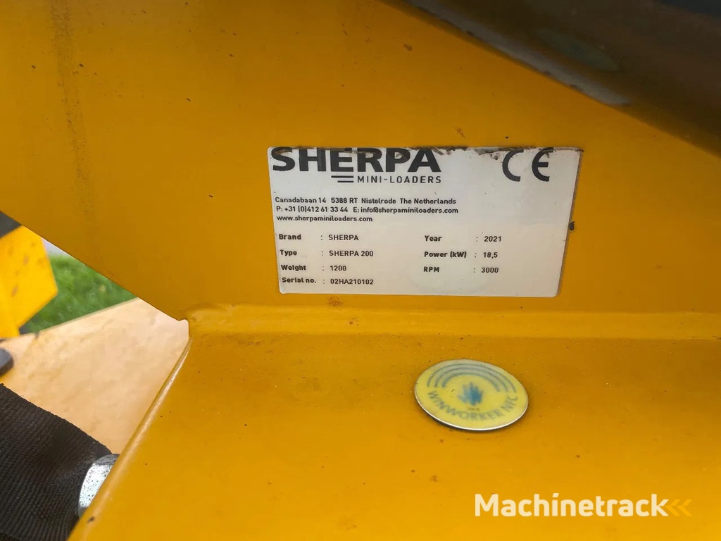 SHERPA 200 shovel kniklader