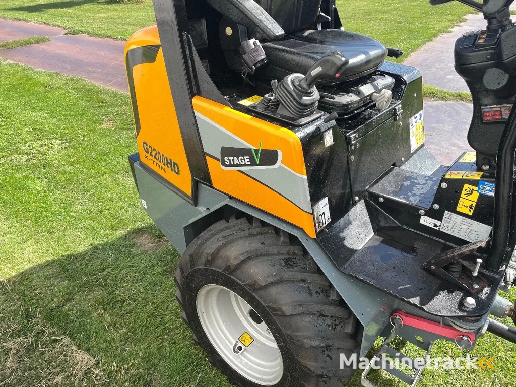 Giant G2200HD Xtra shovel kniklader met Puinbak en lepels