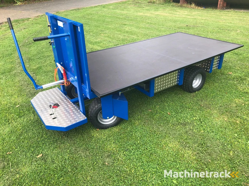 Diversen A4 electrische transportwagen nieuw!