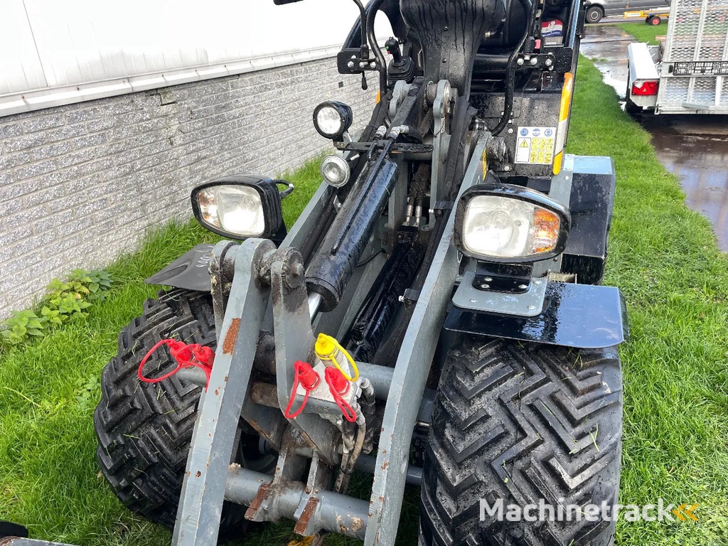 Giant G1500 Xtra shovel