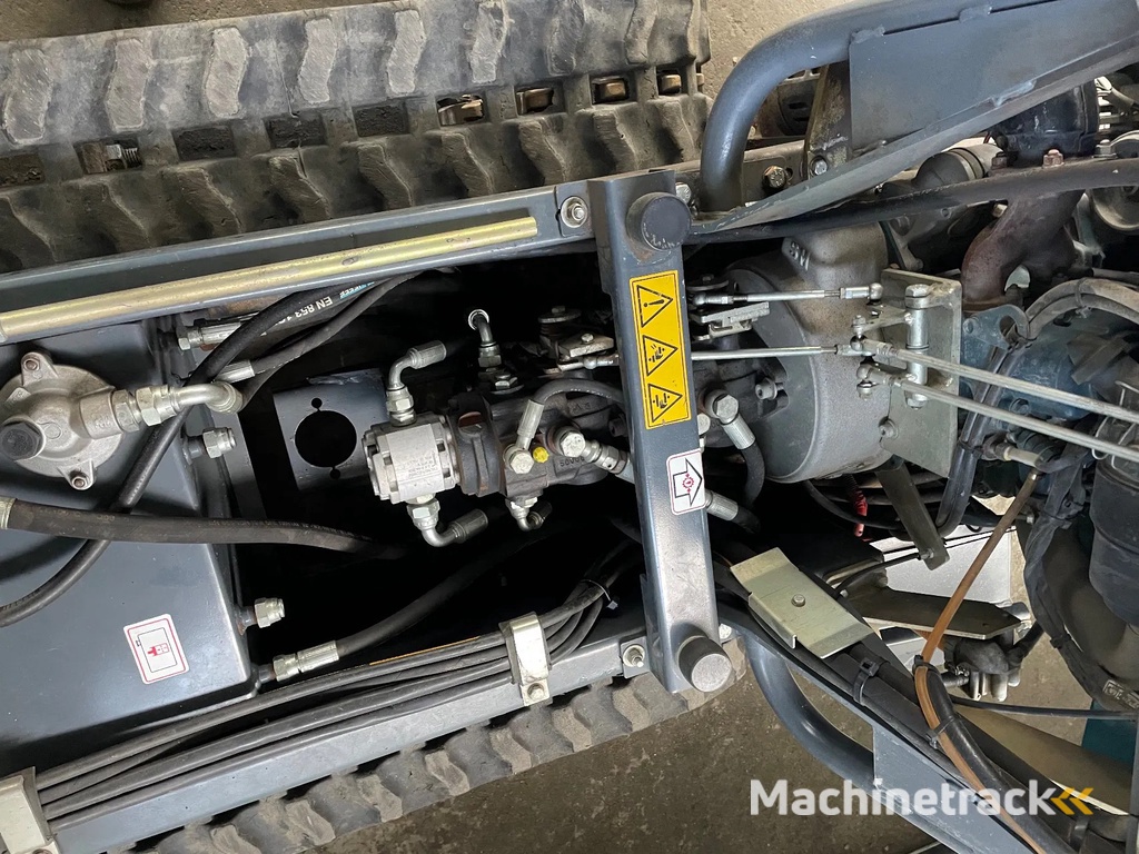 Messersi Rupsdumper CH 2-R Kubota diesel met schep