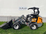 Minituur van Giant G2500HD Xtra shovel met kenteken