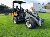Minituur van Giant G2500HD Xtra shovel met kenteken