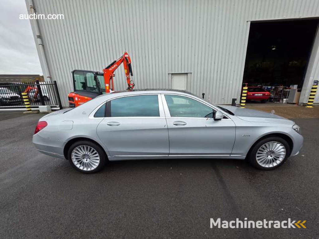 Mercedes-Benz S 500 4MATIC Maybach