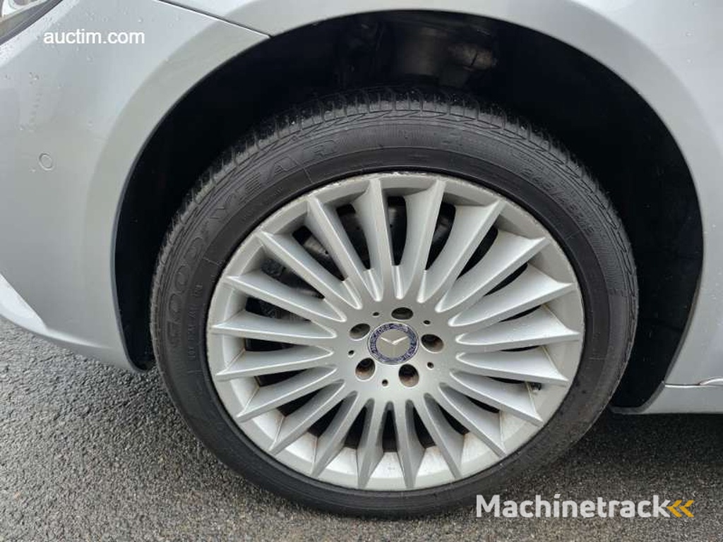 Mercedes-Benz S 500 4MATIC Maybach