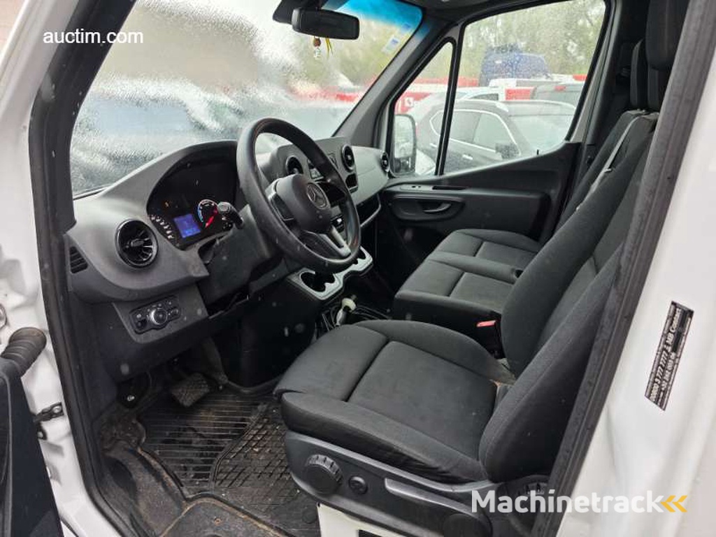 Mercedes-Benz eSprinter