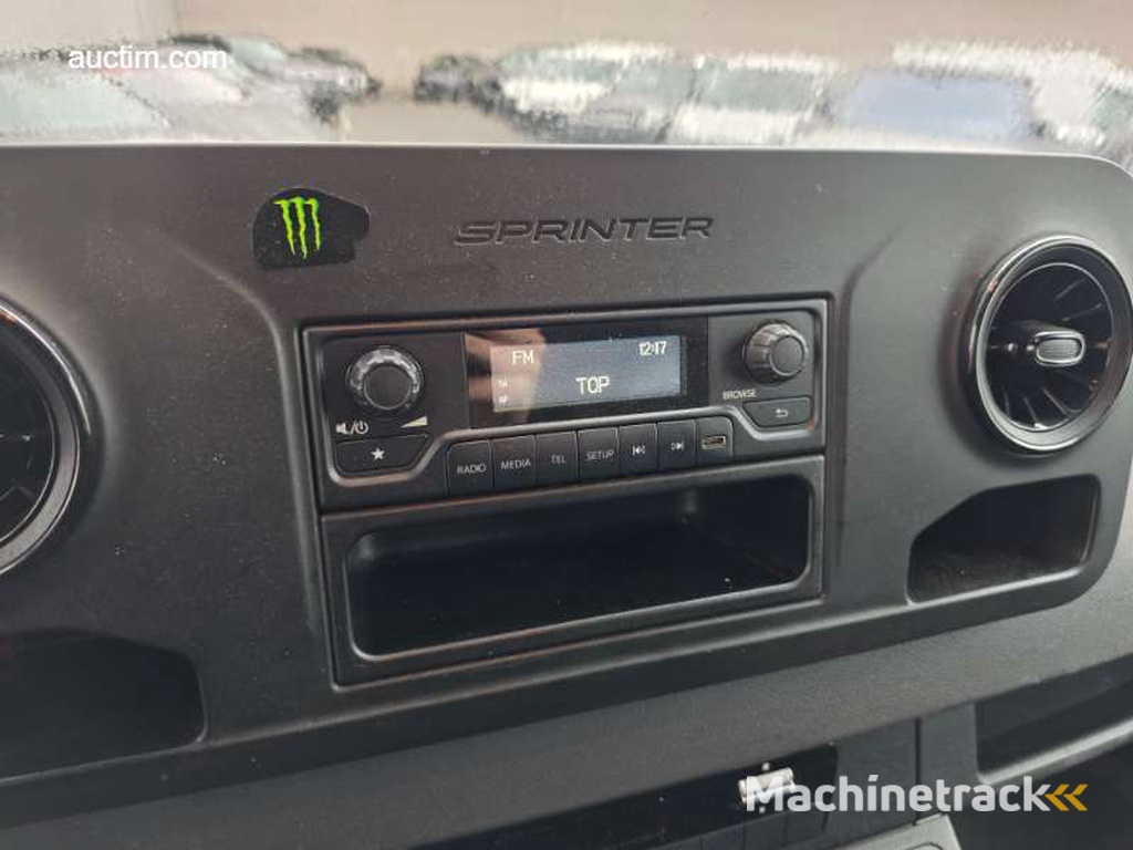 Mercedes-Benz eSprinter