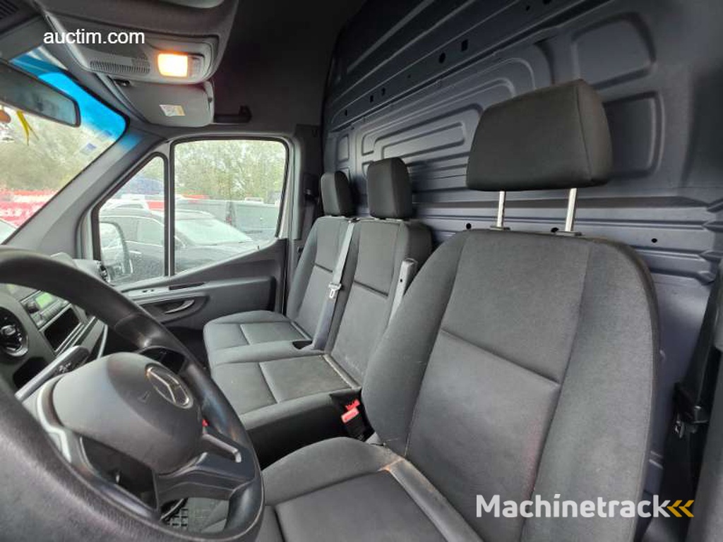 Mercedes-Benz eSprinter