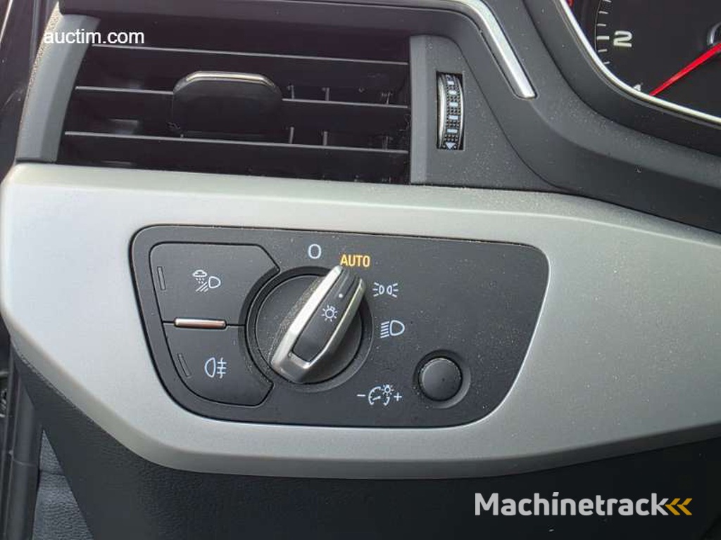 Audi A4 35 TFSI S-Tronic