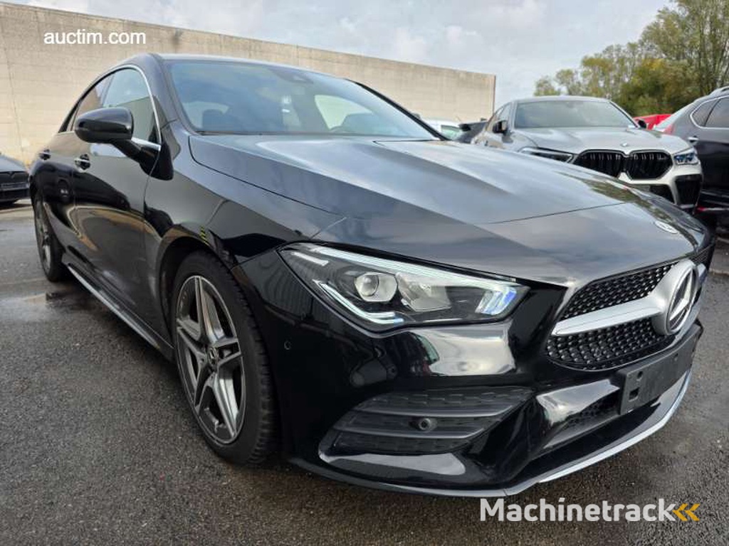 Mercedes-Benz CLA 200 AMG Pack