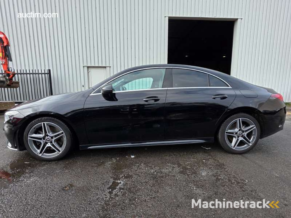 Mercedes-Benz CLA 200 AMG Pack