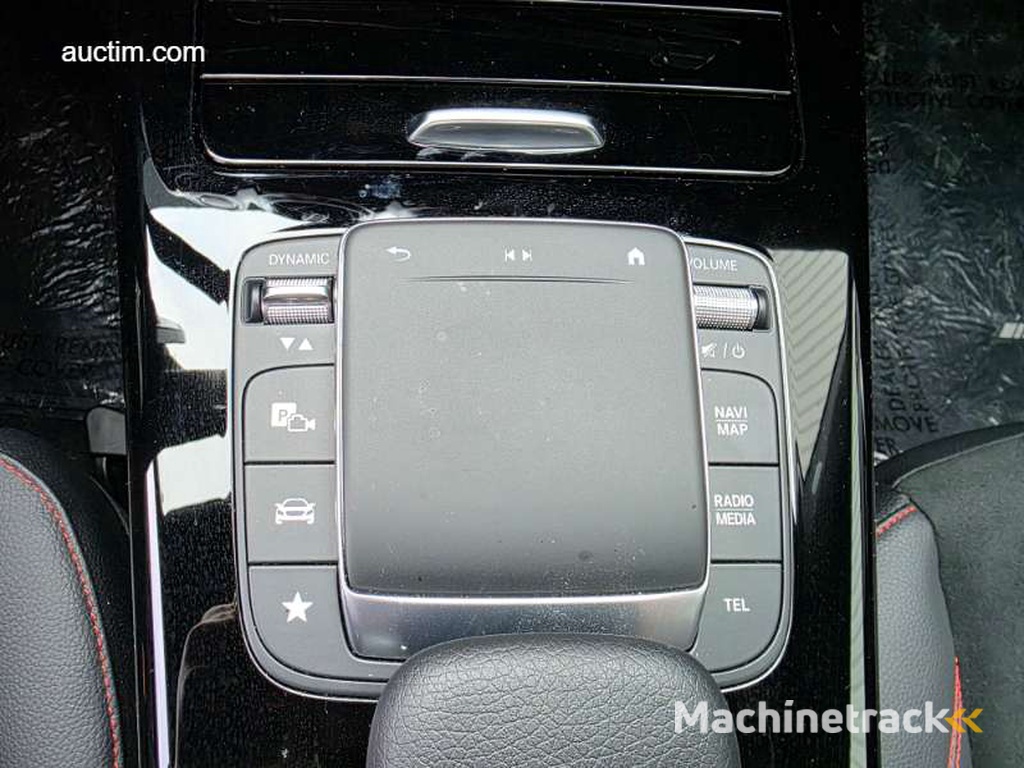 Mercedes-Benz CLA 200 AMG Pack