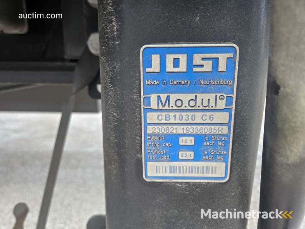 KÄSSBOHRER MAXIMA 2023 Closed semi-trailer